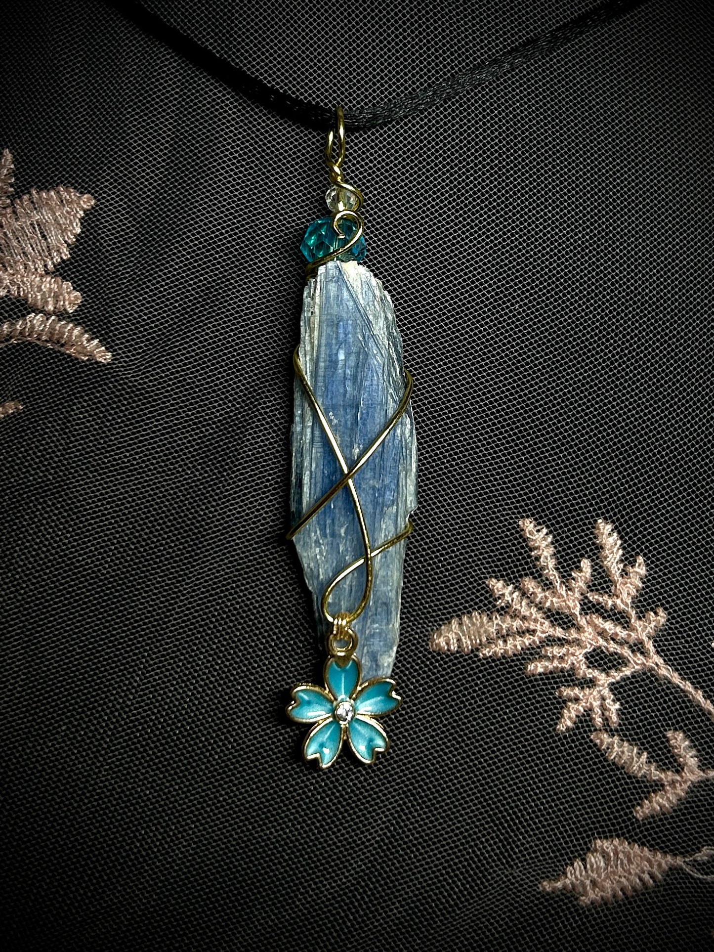 Blue Kyanite with Blue Flower Charm Necklace