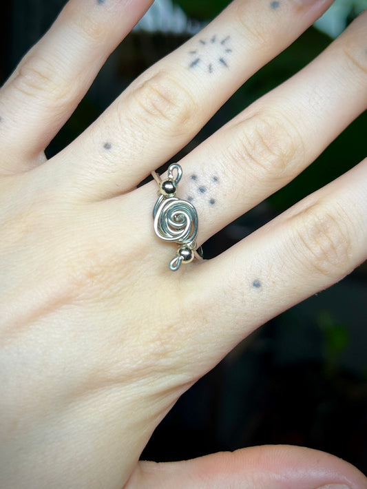 Silver Swirl Ring