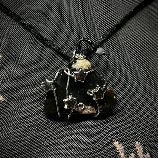 Sardonyx Wizard Hat Necklace