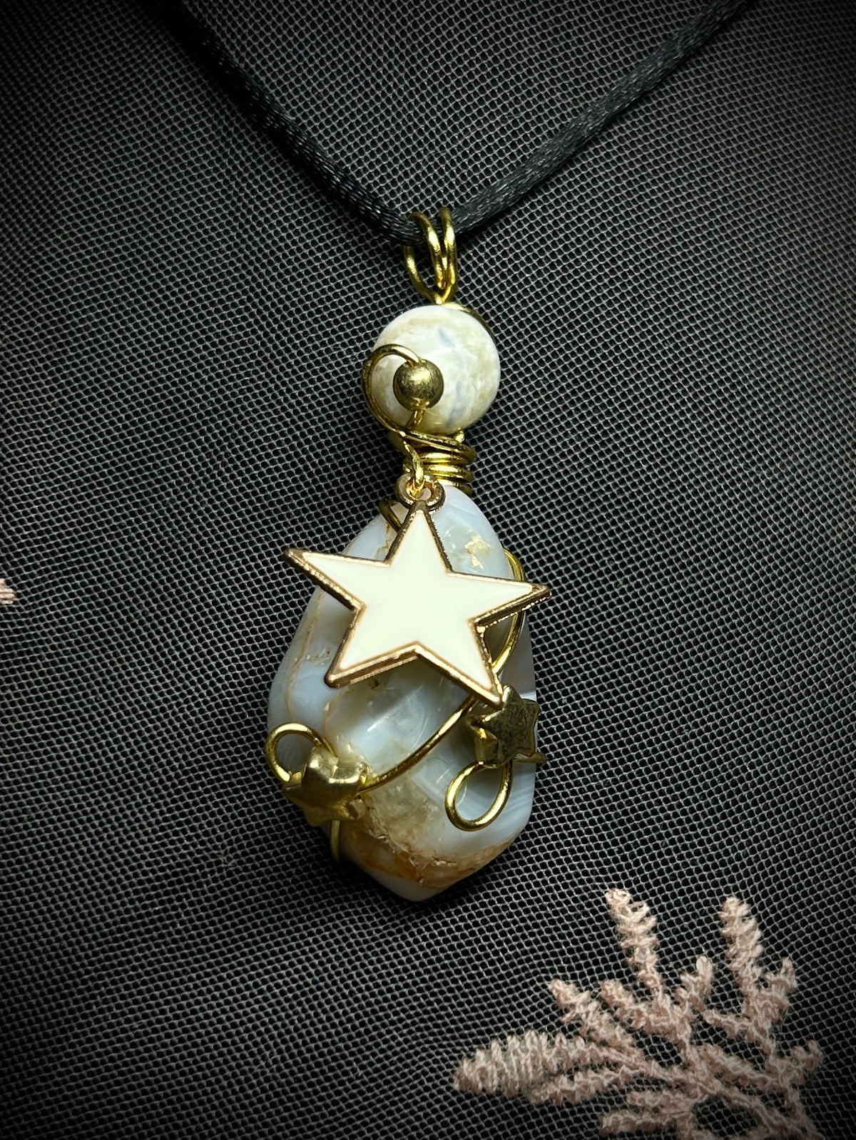 Blue Orchard Agae with Large White Star Charm Necklace