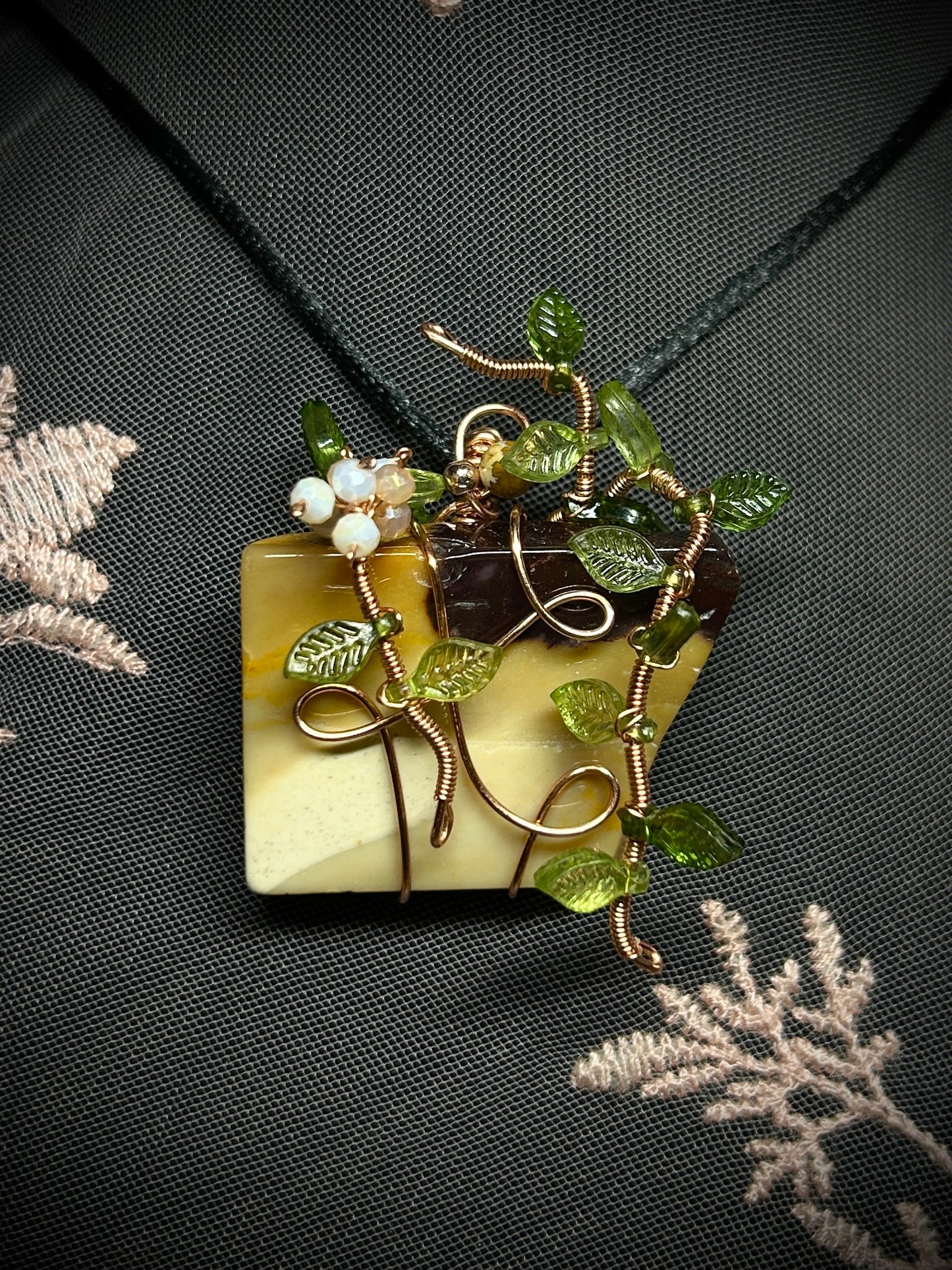 Mookaite Flowering Hoya Necklace