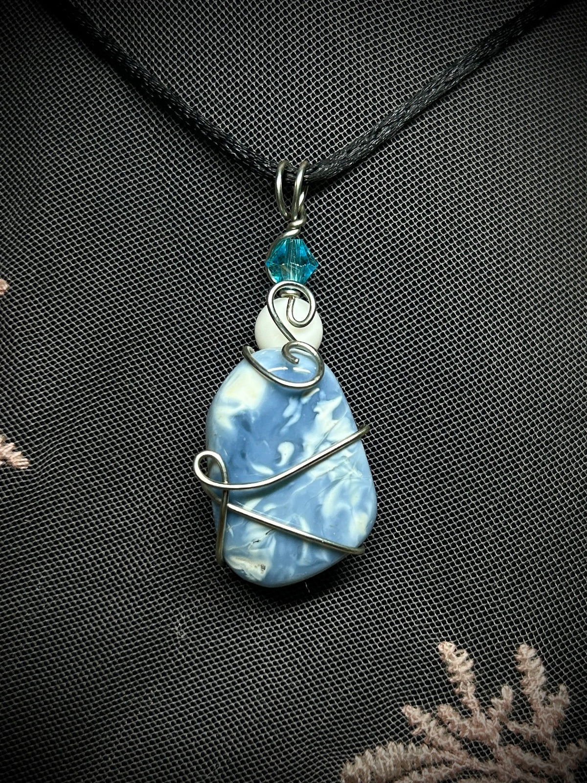 Orea Agate Simple Wrap Necklace