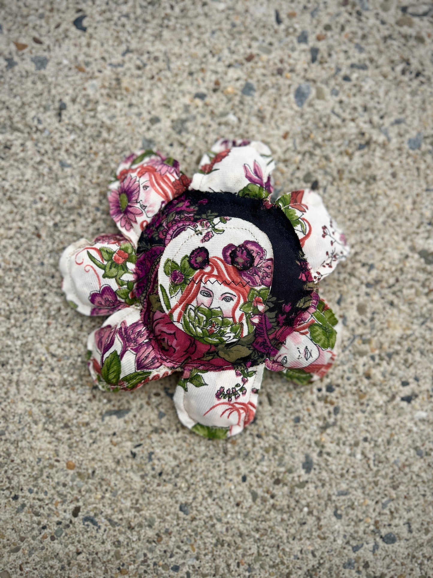 Maizy Daisy; Second-Hand Fabric Plushie