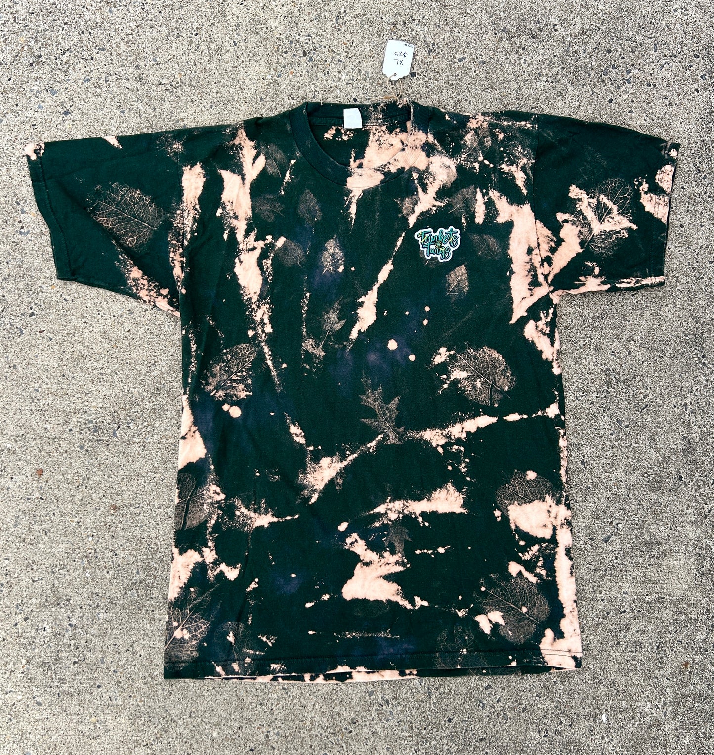 Deep Green Real Leaf Stenciled Acid Wash T Shirt