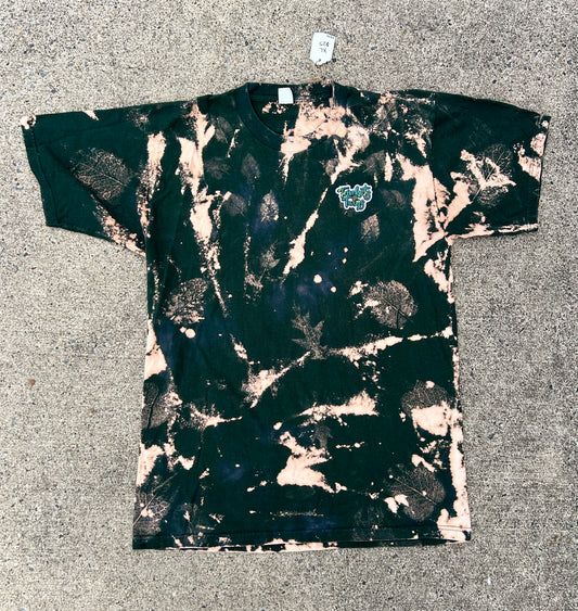 Deep Green Real Leaf Stenciled Acid Wash T Shirt