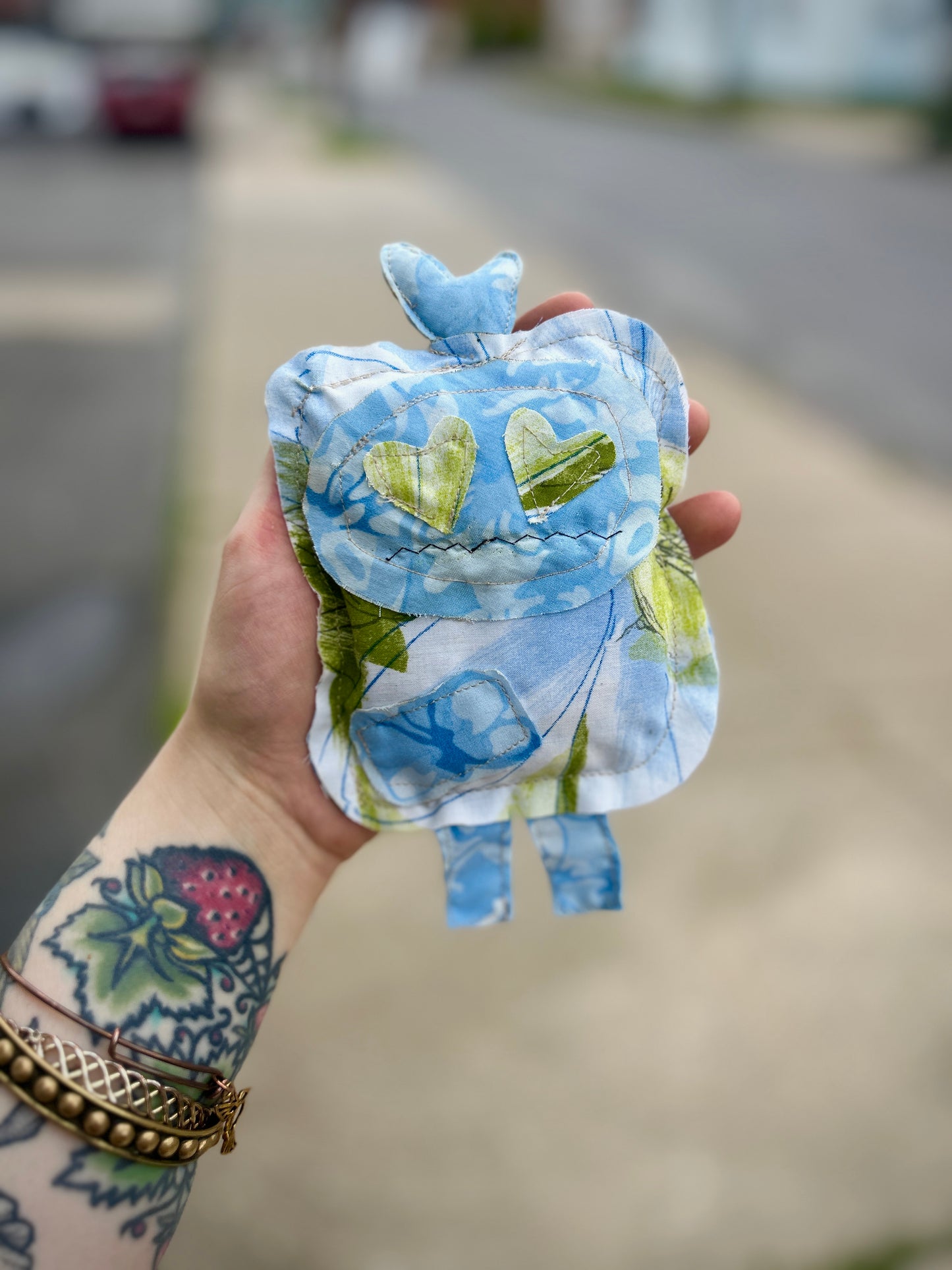 Bluebean; Second-Hand Fabric Plushie