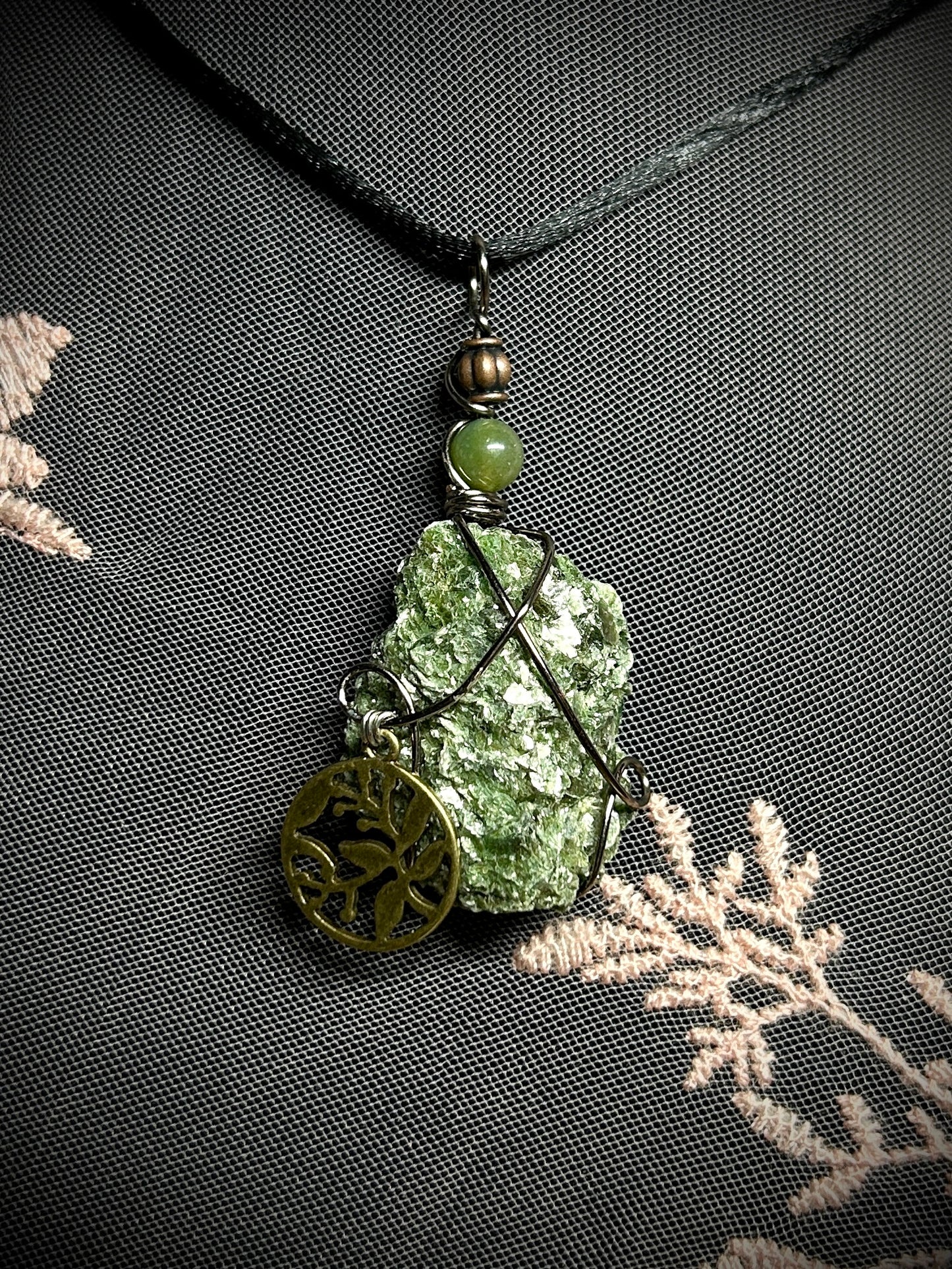 Fuchsite with Unique Leaf Charm Necklace