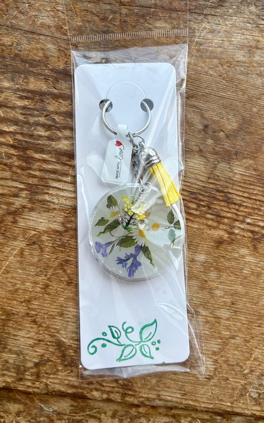 Daisy Keychain with Yellow Tree Charm