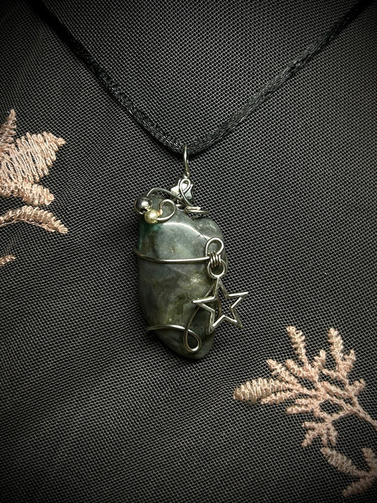 Emerald with Stars Necklace