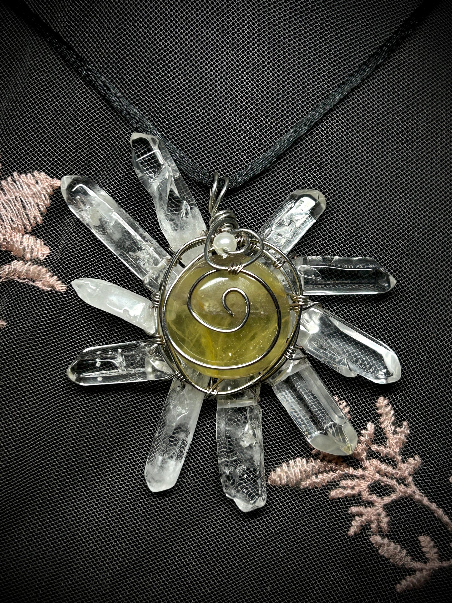 Yellow Fluorite Daisy Necklace