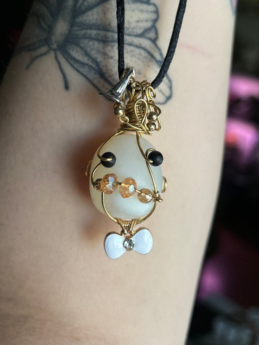 Melting Snowman White Jade Necklace