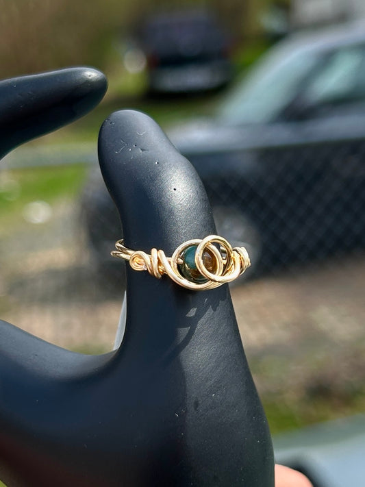 Lapis Circle Gold Ring